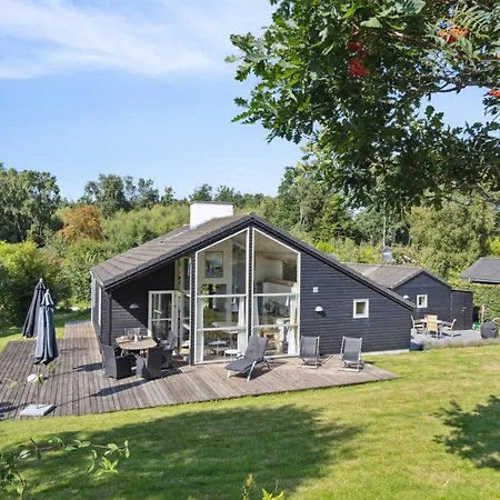 Henrika - 300m From The Sea By Interhome * Glesborg