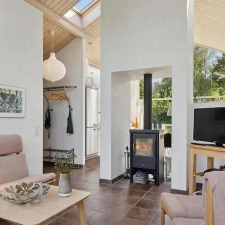Henrika - 300m From The Sea By Interhome * Glesborg