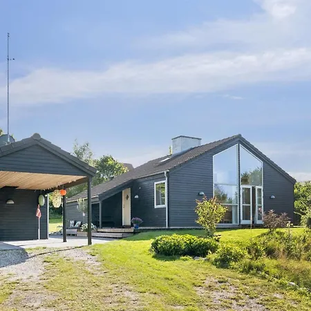 Holiday home Henrika - 300m From The Sea By Interhome Glesborg